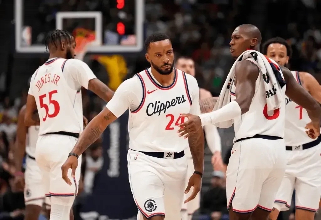 爱游戏入口-包含今晨突围战来临，波特兰开拓者围绕NBA季后赛单刀错失，管理层满意，球队文化再被提及的词条